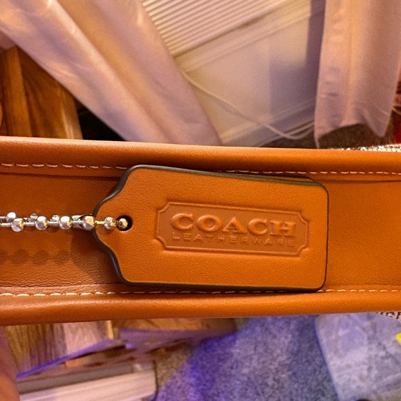 Coach Crystal Signature Jacquard edition NWT - Picture 8 of 9